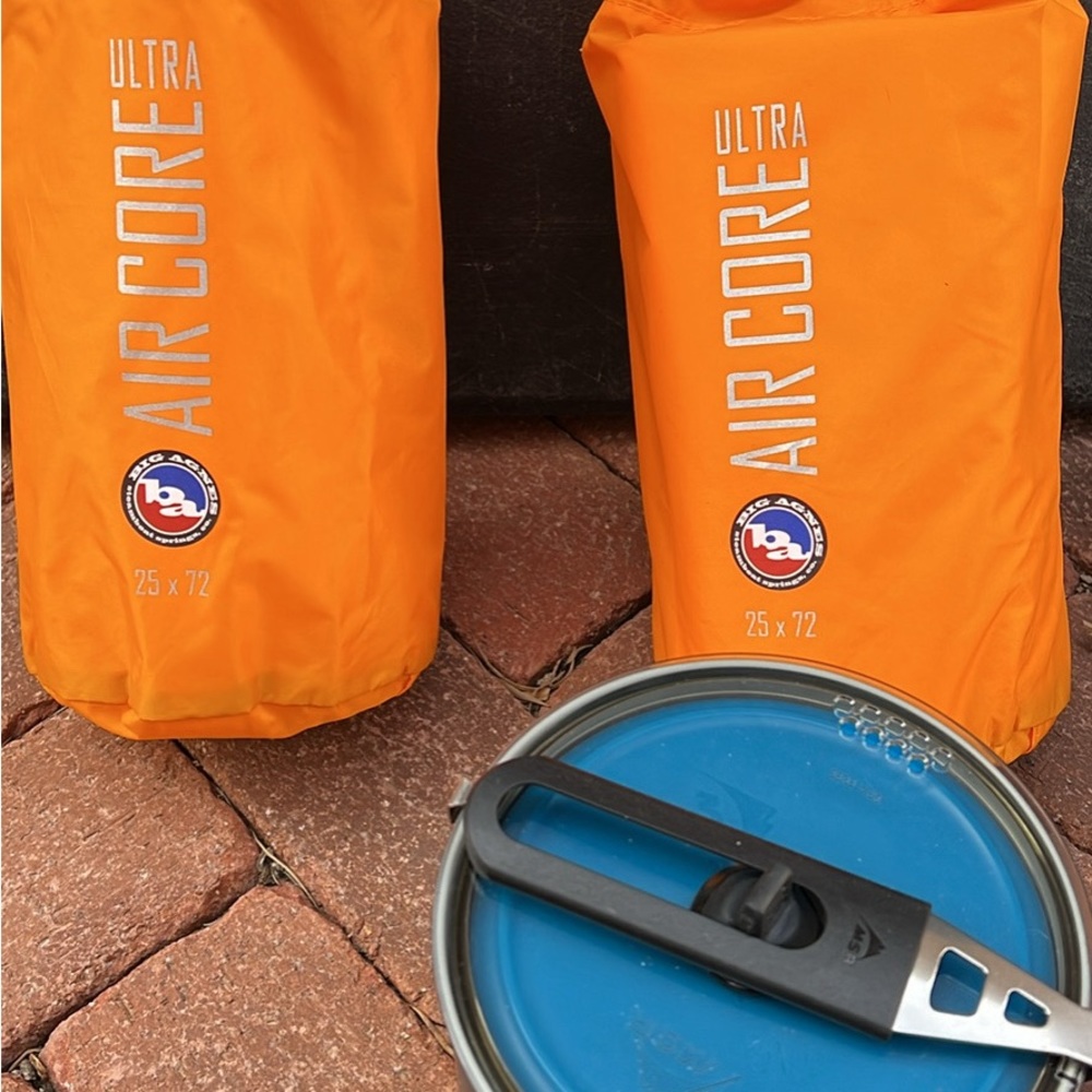 AIRCORE Self-Inflating Camping Mats and Cooking Pot